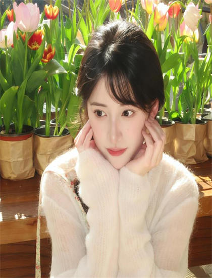 《秀美江南》独家揭秘：演员们的精彩表演背后 展现影视工作者的专业精神