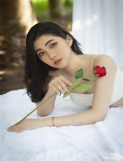 goigo在线观看_寂寞女人找男人_不充会员的爽爽影院