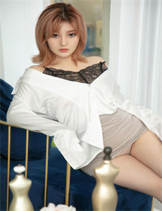 《玩弄少妇的肉体K8经典-秘密教学MHW.ONC妖精》