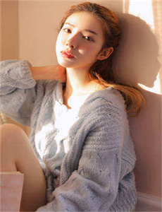 《欲望色吧-公交车猛烈进出婷婷2》