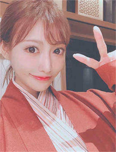 《妇乱子伦交野战小说-桐姨》